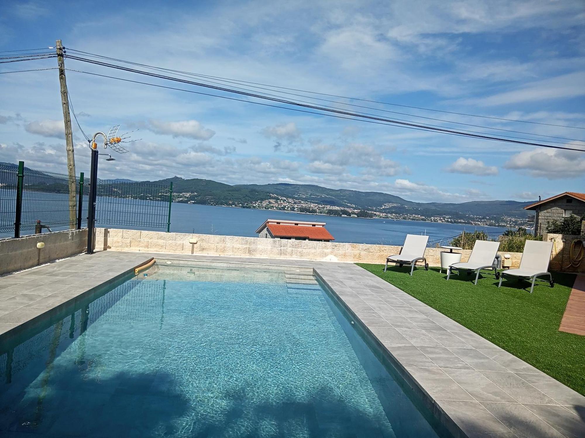 Casa Nueva Con Piscina Y Vistas Al Mar Villa Vilaboa Exterior photo