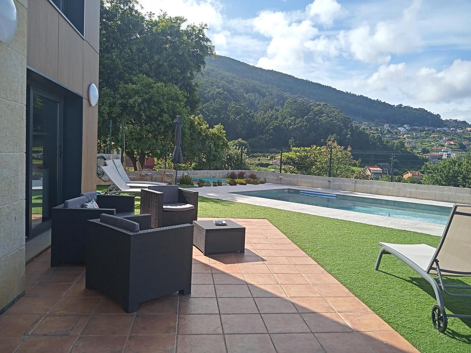 Casa Nueva Con Piscina Y Vistas Al Mar Villa Vilaboa Exterior photo